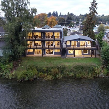 Chateau Riverside Campbell River Exteriér fotografie