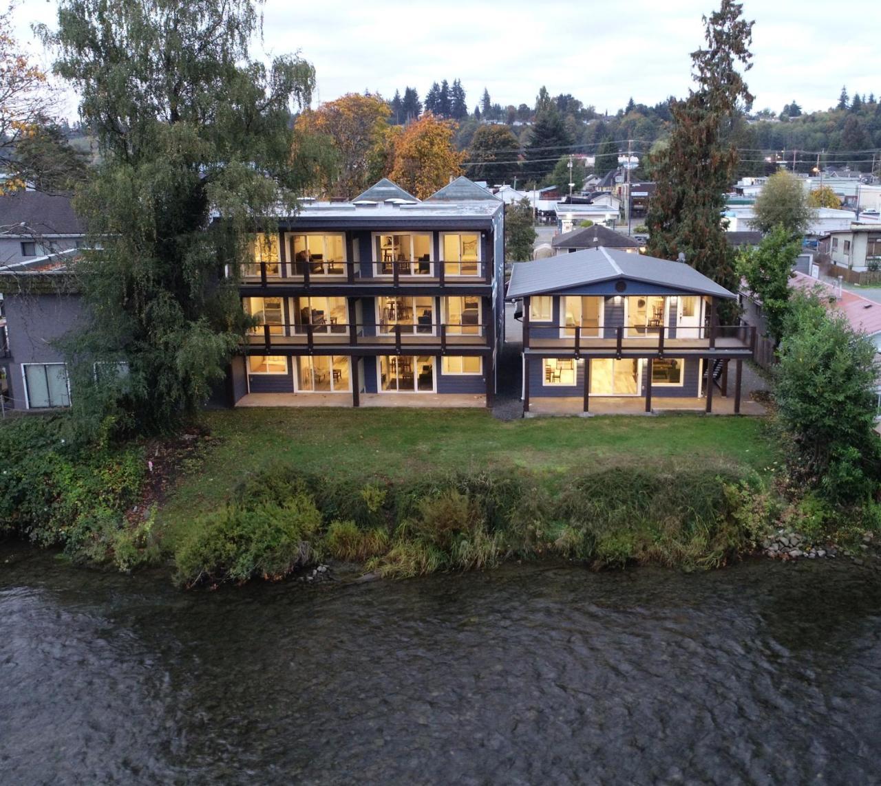 Chateau Riverside Campbell River Exteriér fotografie